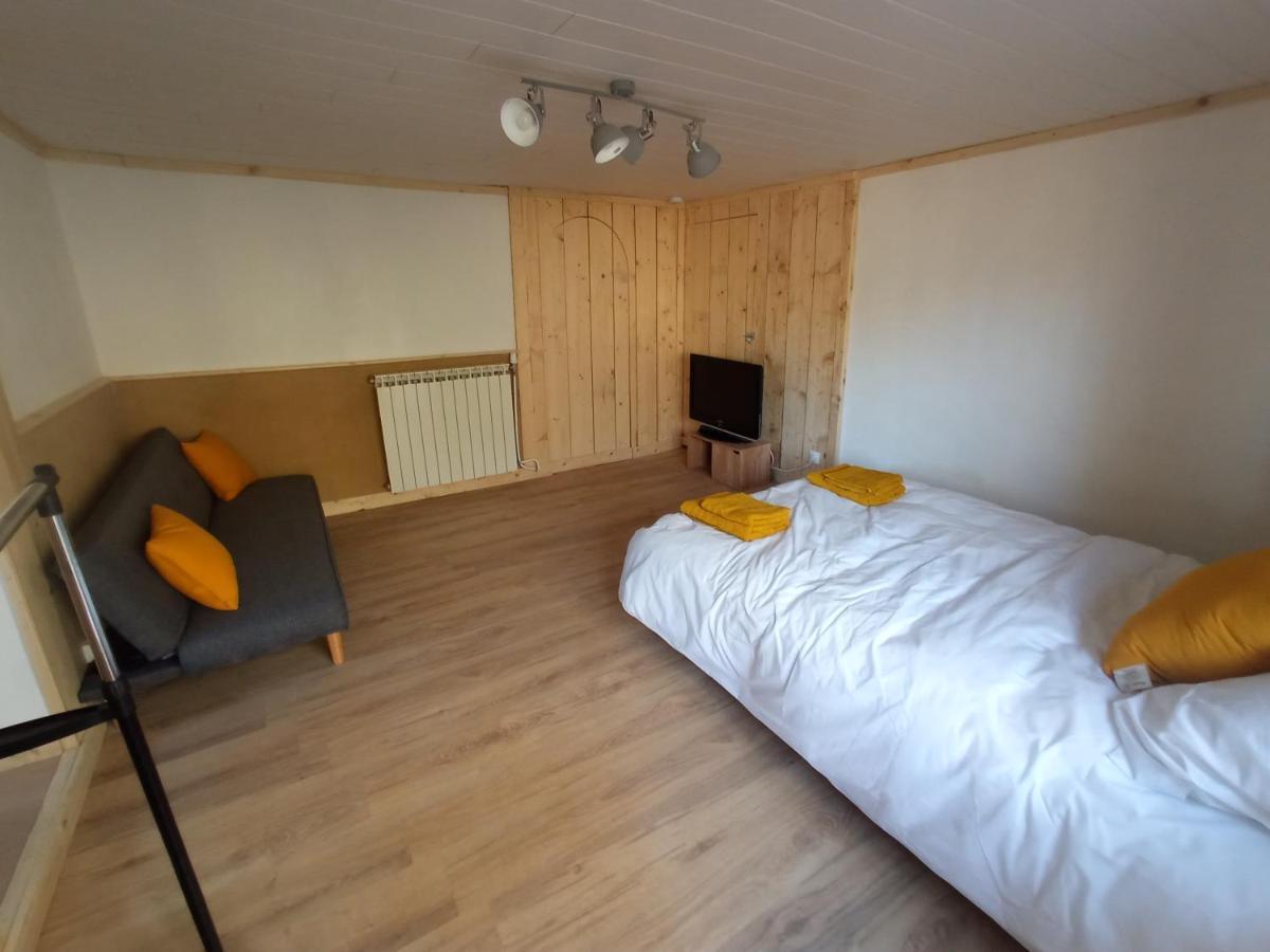 Studio Meuble Proche Des Thermes Cransac Экстерьер фото